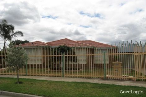 8 Bloomingdale Ave, Albanvale, VIC 3021