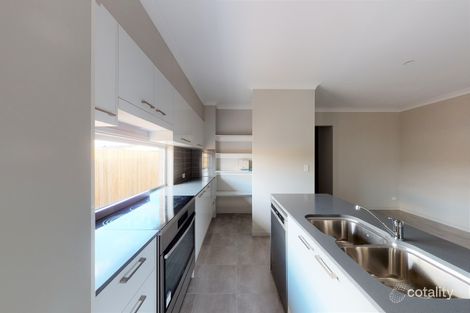 Property photo of 108 Caladenia Street Deebing Heights QLD 4306
