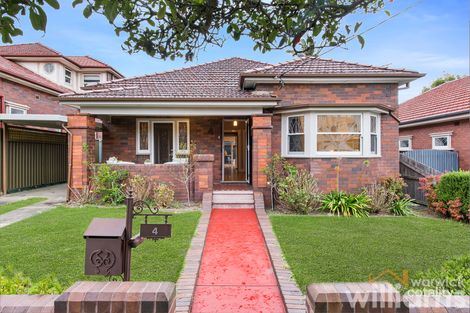 Property photo of 4 Duke Avenue Rodd Point NSW 2046