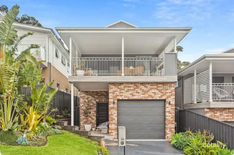Property photo of 10 Nightingale Close Blackbutt NSW 2529