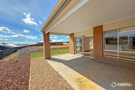 Property photo of 12 Davidson Road Leneva VIC 3691