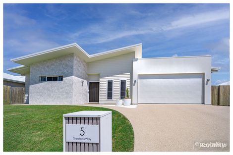 Property photo of 5 Treetops Way Parkhurst QLD 4702
