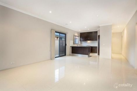 Property photo of 36 St Vincent Way Caroline Springs VIC 3023