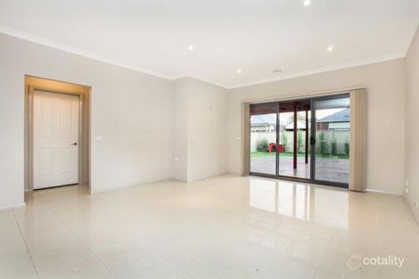 Property photo of 36 St Vincent Way Caroline Springs VIC 3023