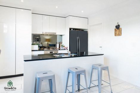 Property photo of 102 Hill Drive Pimpama QLD 4209