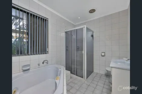 Property photo of 11 Mayo Crescent Salisbury Downs SA 5108