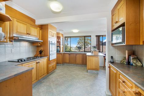 Property photo of 2 Jonathon Close Bateau Bay NSW 2261