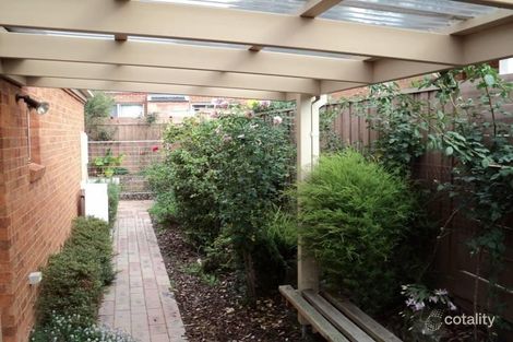 Property photo of 46/8 Pottage Circuit Macleod VIC 3085