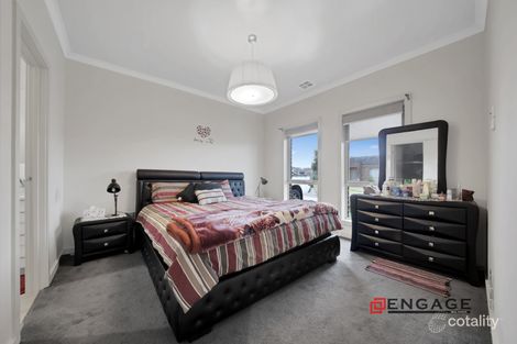 Property photo of 1/14 Saddle Wynd Truganina VIC 3029