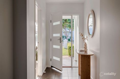 Property photo of 52 Branksome Terrace Dover Gardens SA 5048