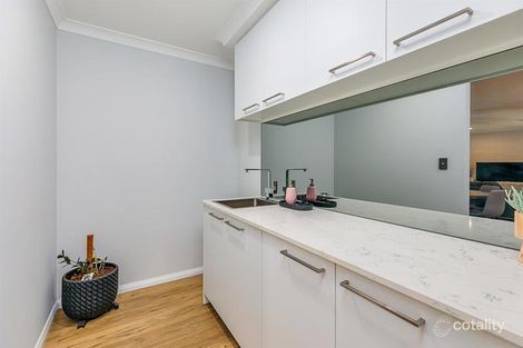 Property photo of 6 Brownley Court Roleystone WA 6111