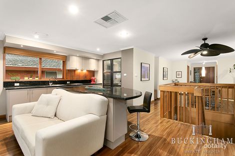 Property photo of 38 Meyrick Crescent Viewbank VIC 3084