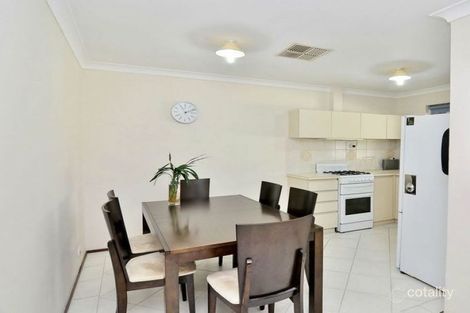 17 Rosehill Cres, Willetton, WA 6155