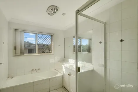 Property photo of 19/15 Abel Smith Crescent Mount Ommaney QLD 4074