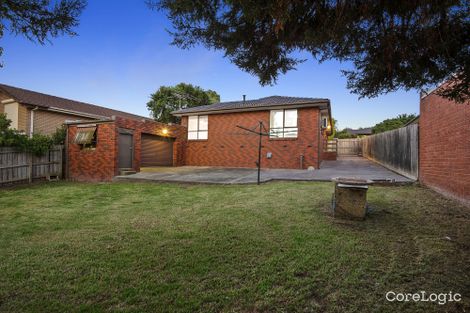 Property photo of 37 Sydney Parkinson Avenue Endeavour Hills VIC 3802