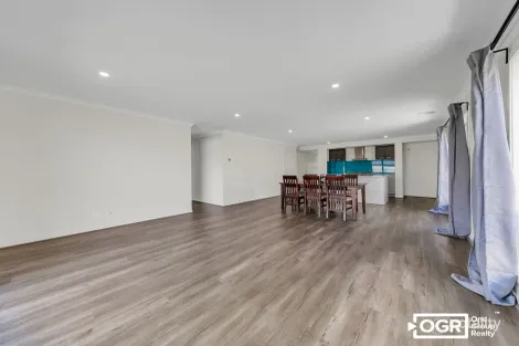 Property photo of 11 Artesian Way Beveridge VIC 3753
