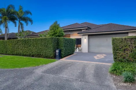 16 Hoya Cl, North Lakes, QLD 4509