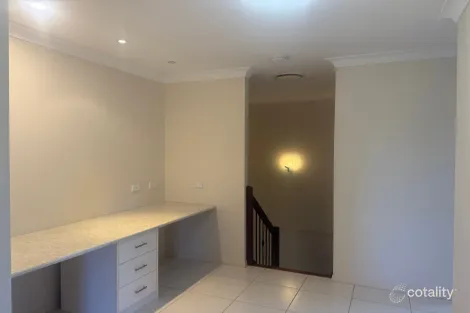 Property photo of 1/10 Forde Street Kippa-Ring QLD 4021