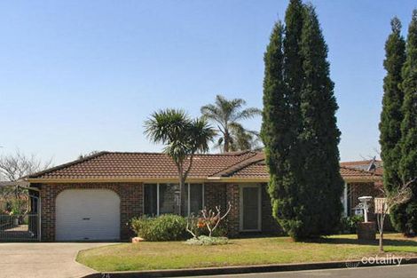 24 Glenton St, Abbotsbury, NSW 2176