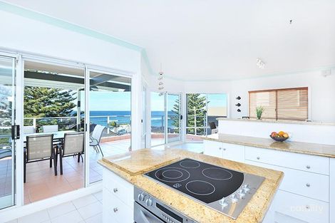 Property photo of 11 South Scenic Road Forresters Beach NSW 2260
