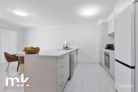 Property photo of 94 Ingleburn Gardens Drive Bardia NSW 2565