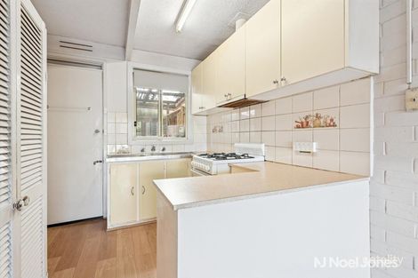 Property photo of 2/32 Liverpool Road Kilsyth VIC 3137