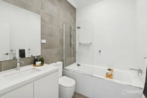 Property photo of 2/28 Farnell Street West Ryde NSW 2114