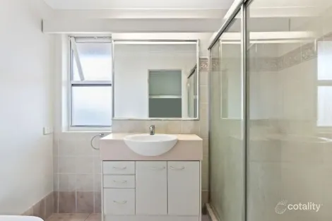 Property photo of 27/93 Old Burleigh Road Broadbeach QLD 4218