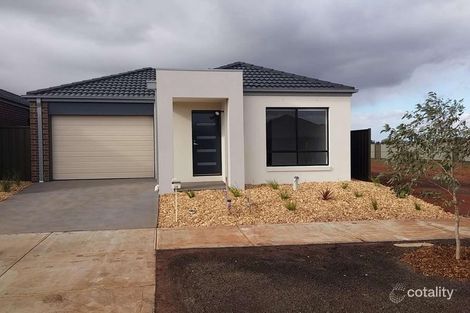 Property photo of 28 Astley Drive Strathtulloh VIC 3338