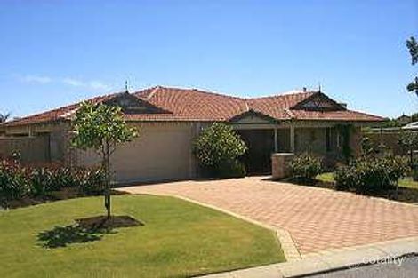 14 Tremont Gdns, Canning Vale, WA 6155