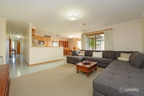 Property photo of 12 Carawa Way Skye VIC 3977