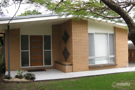Property photo of 33 Deagon Drive Runaway Bay QLD 4216