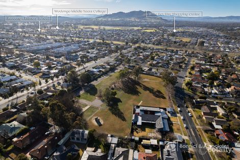 Property photo of 8 Ross Close Wodonga VIC 3690