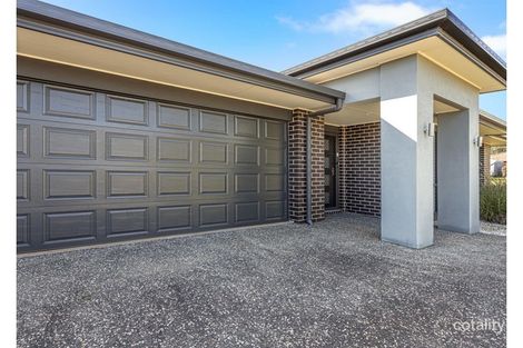 Property photo of 2 Dunbar Court Highfields QLD 4352