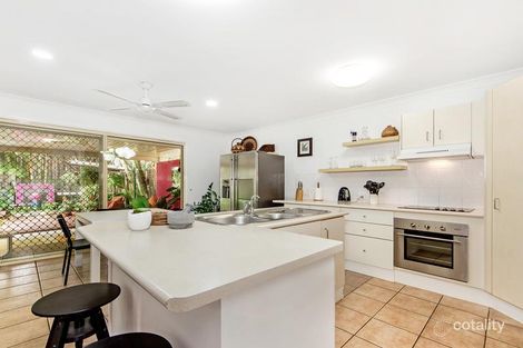 Property photo of 2/4 Dauphin Crescent Merrimac QLD 4226