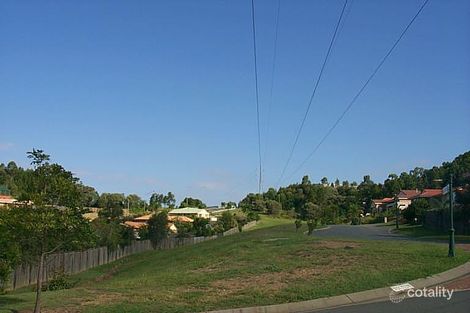 2 San Cristobal Pl, Pacific Pines, QLD 4211
