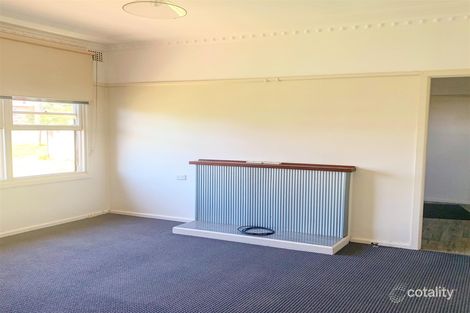 Property photo of 9 Macassar Street Cowra NSW 2794