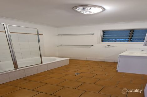 Property photo of 8 Patella Street Mansfield QLD 4122