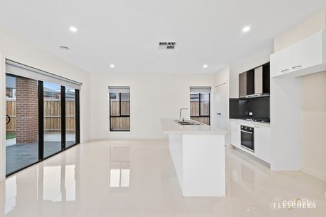 Property photo of 3 Lincoln Way Doreen VIC 3754