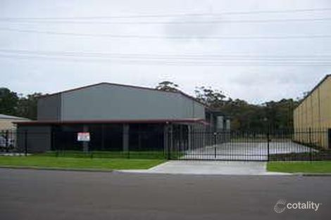 8 Hank St, Heatherbrae, NSW 2324