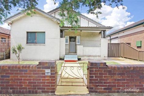 10 Loch St, Campsie, NSW 2194