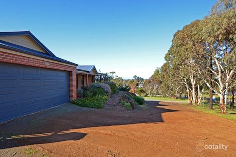 Property photo of 16 Kooyong Avenue Warrenup WA 6330