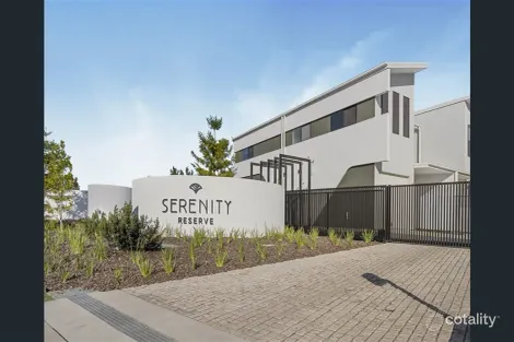 53/1 Lake Serenity Bvd, Helensvale, QLD 4212