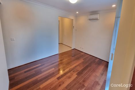 Property photo of 8 Hampshire Place Wakeley NSW 2176