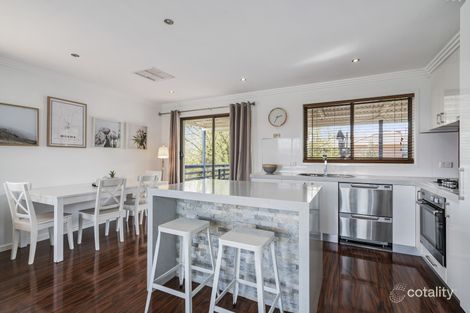 Property photo of 322 Bimbadeen Avenue East Albury NSW 2640
