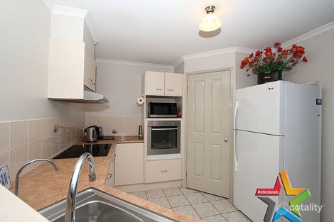 Property photo of 3 Cockatiel Court Loganlea QLD 4131