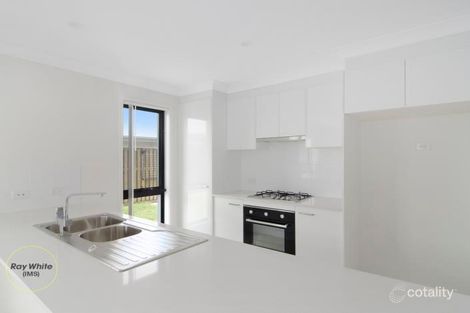 Property photo of 19 Altitude Drive Pimpama QLD 4209