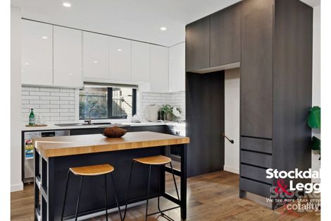 Property photo of 2/8 Leonard Avenue Glenroy VIC 3046