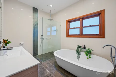 Property photo of 13 Seabrook Avenue Russell Lea NSW 2046
