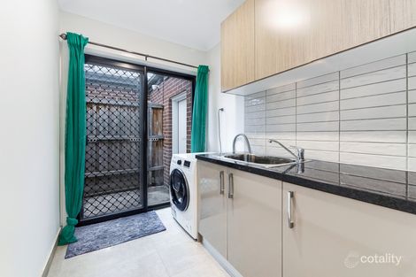 12 Satinwood Way, Lyndhurst, VIC 3975